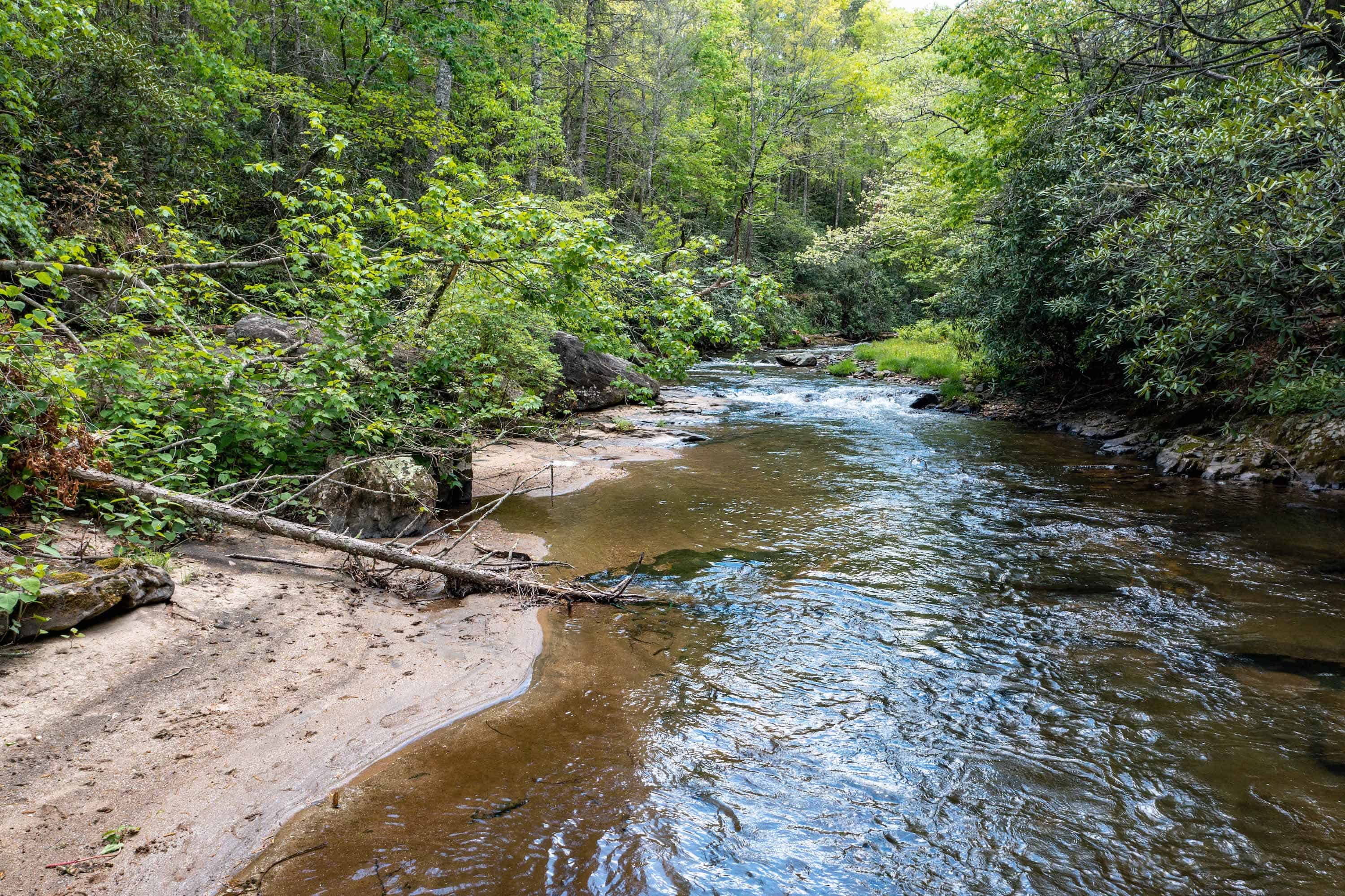 000 Gurley Road Burnsville NC 28714
