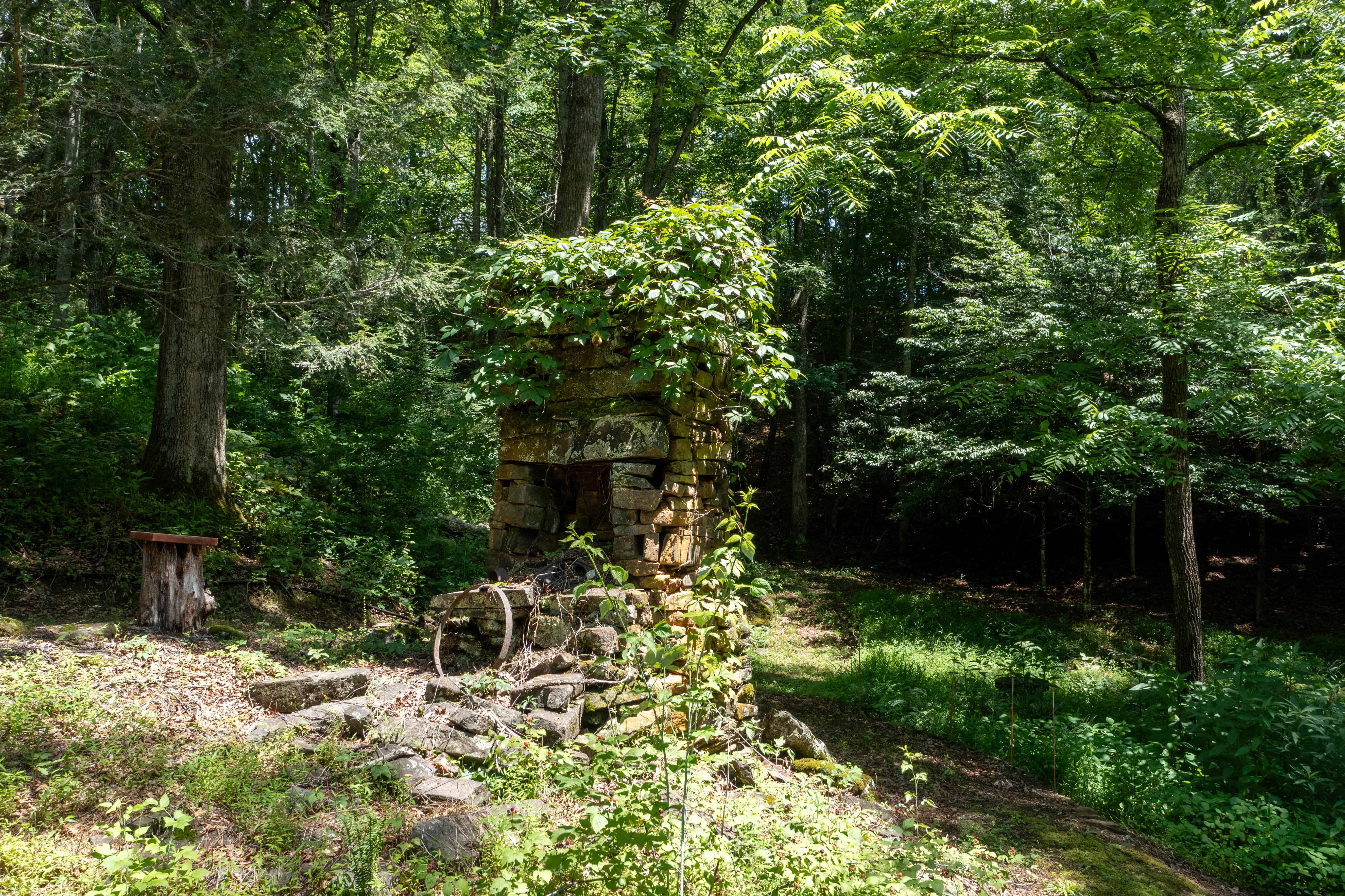 000 Gurley Road Burnsville NC 28714