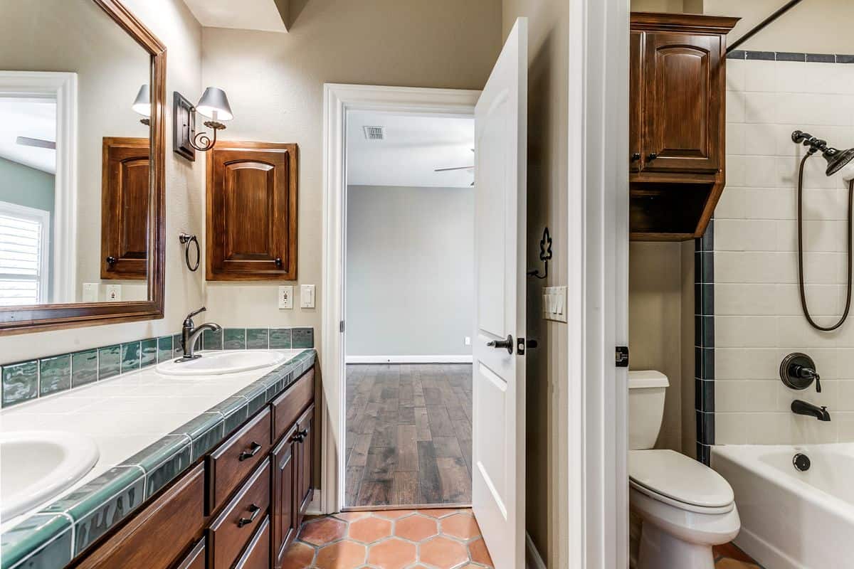 103 Bristol Green San Antonio TX 78209