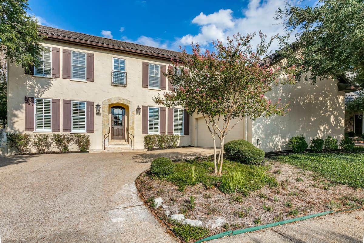 103 Bristol Green San Antonio TX 78209