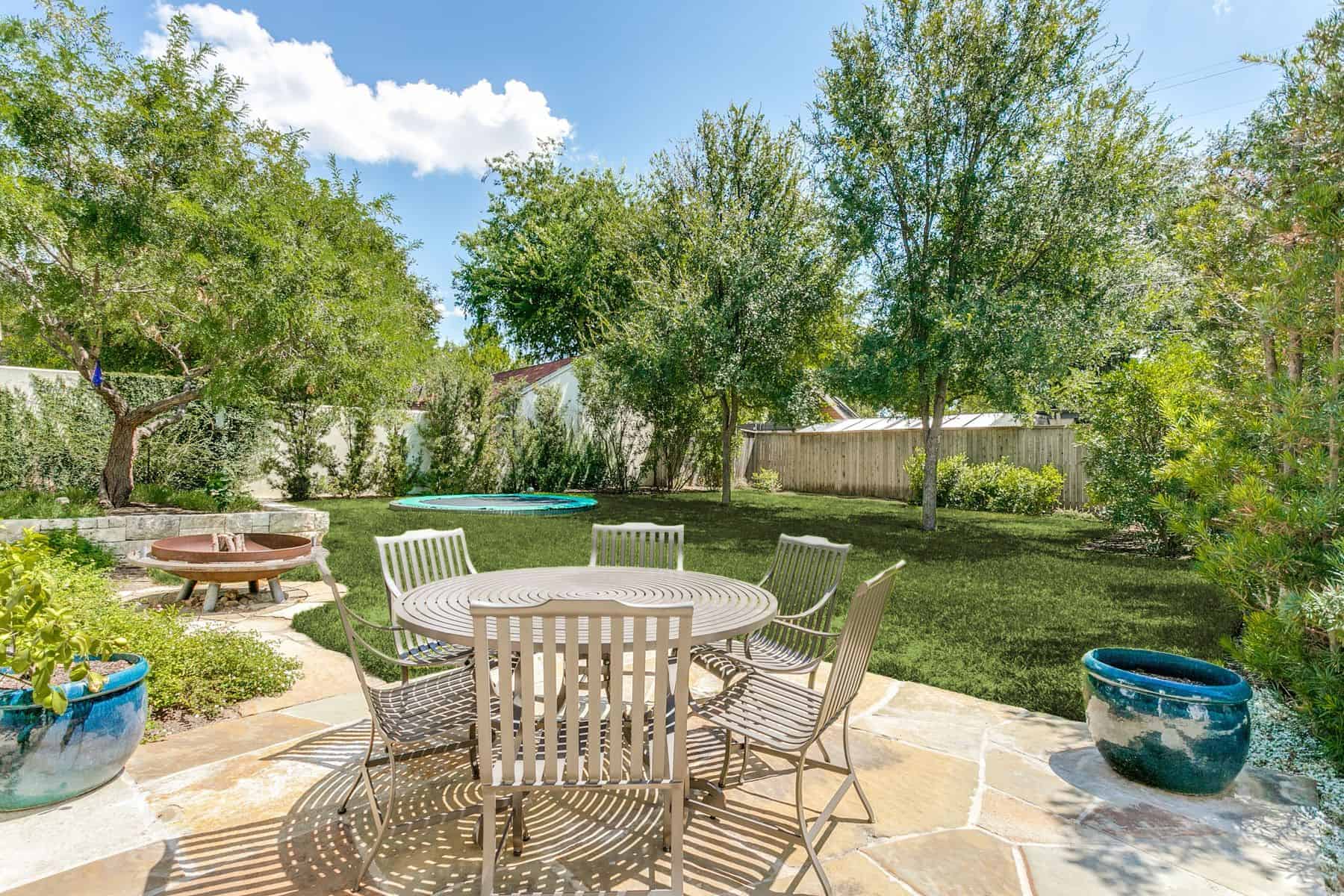 202 E Mandalay Drive Olmos Park TX 78212