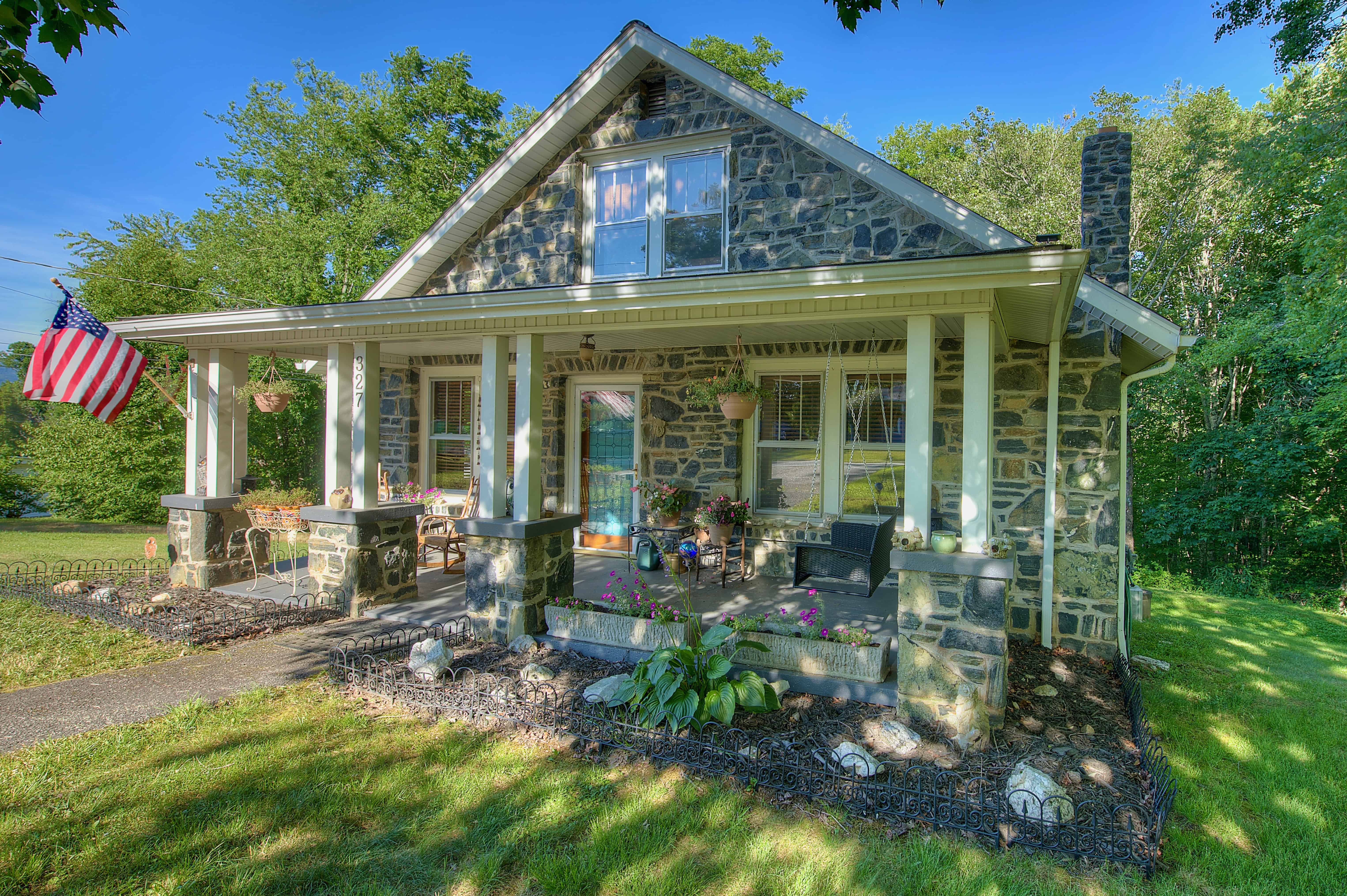 327 Hoot Owl Road Spruce Pine NC 28777
