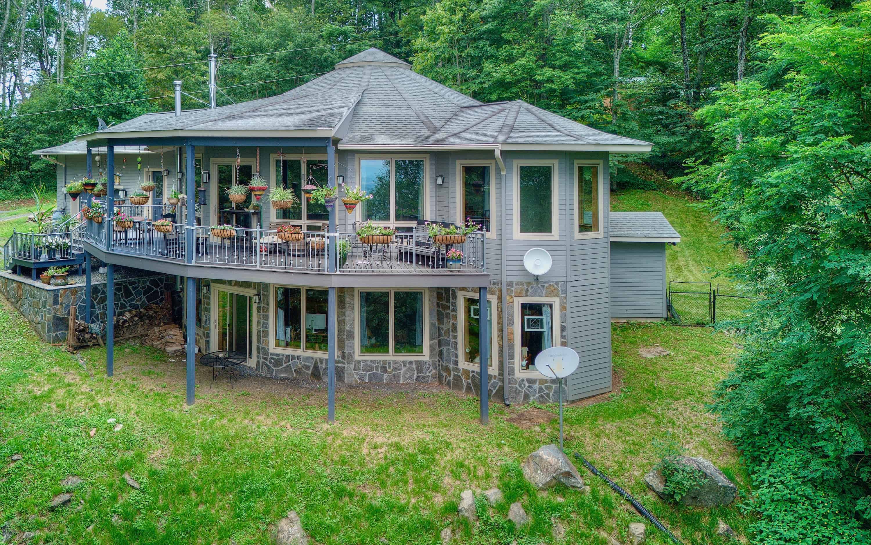 1024 Arrowhead Ridge Road Spruce Pine NC 28777