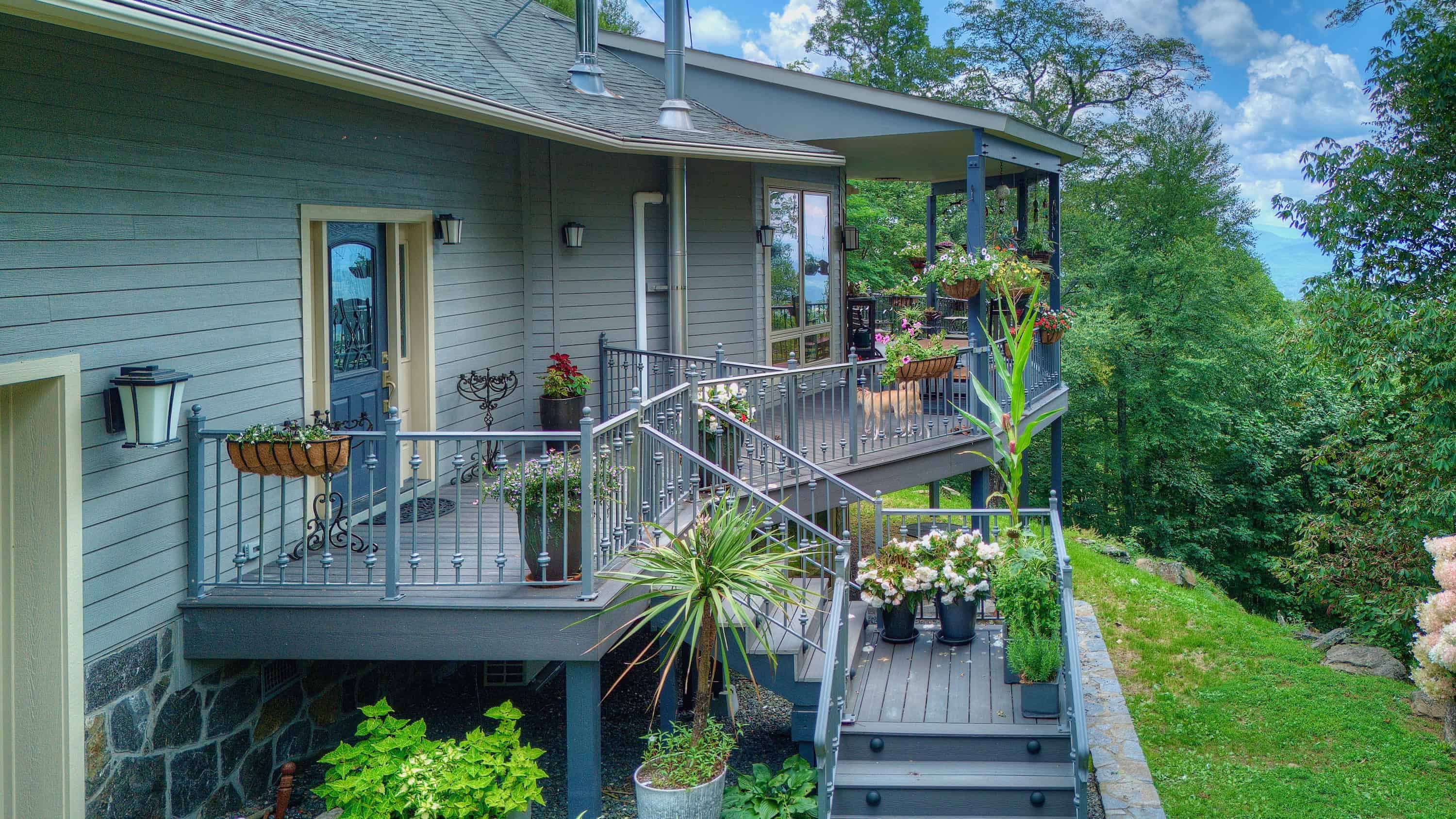 1024 Arrowhead Ridge Road Spruce Pine NC 28777