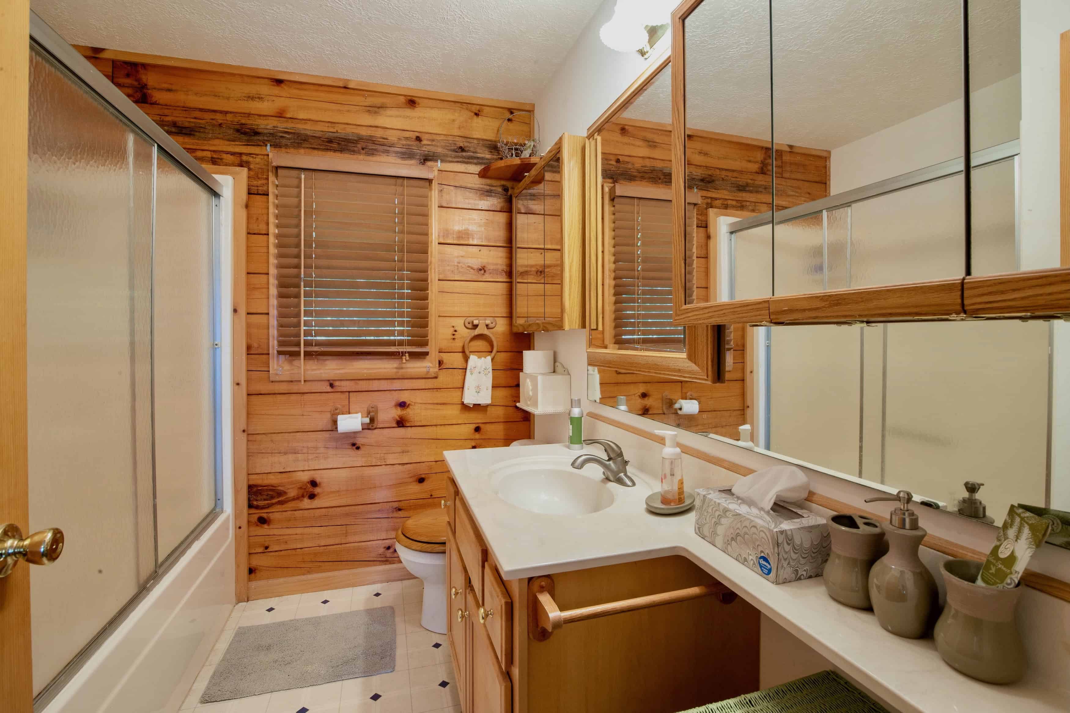 807 Pine Tree Road Spruce Pine NC 28777