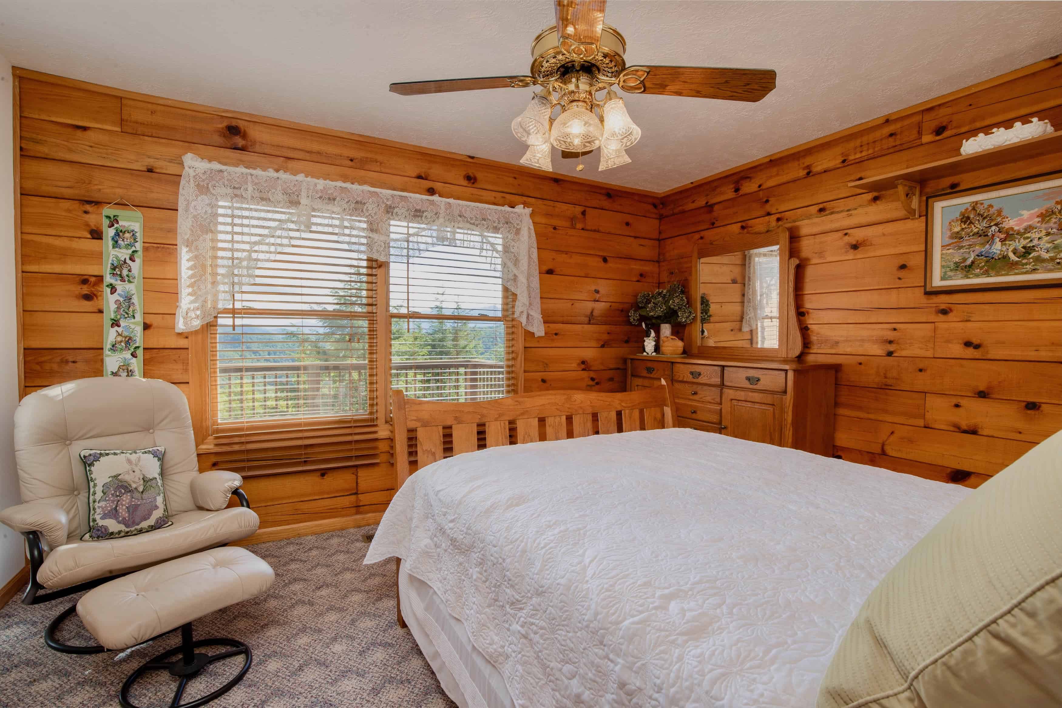 807 Pine Tree Road Spruce Pine NC 28777