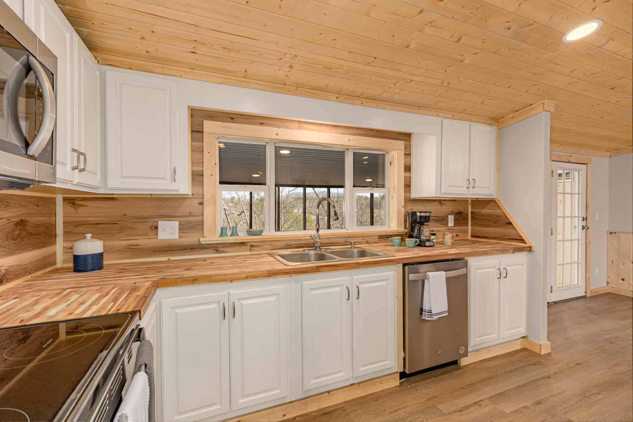 459 Vaughan Road Spruce Pine NC 28777