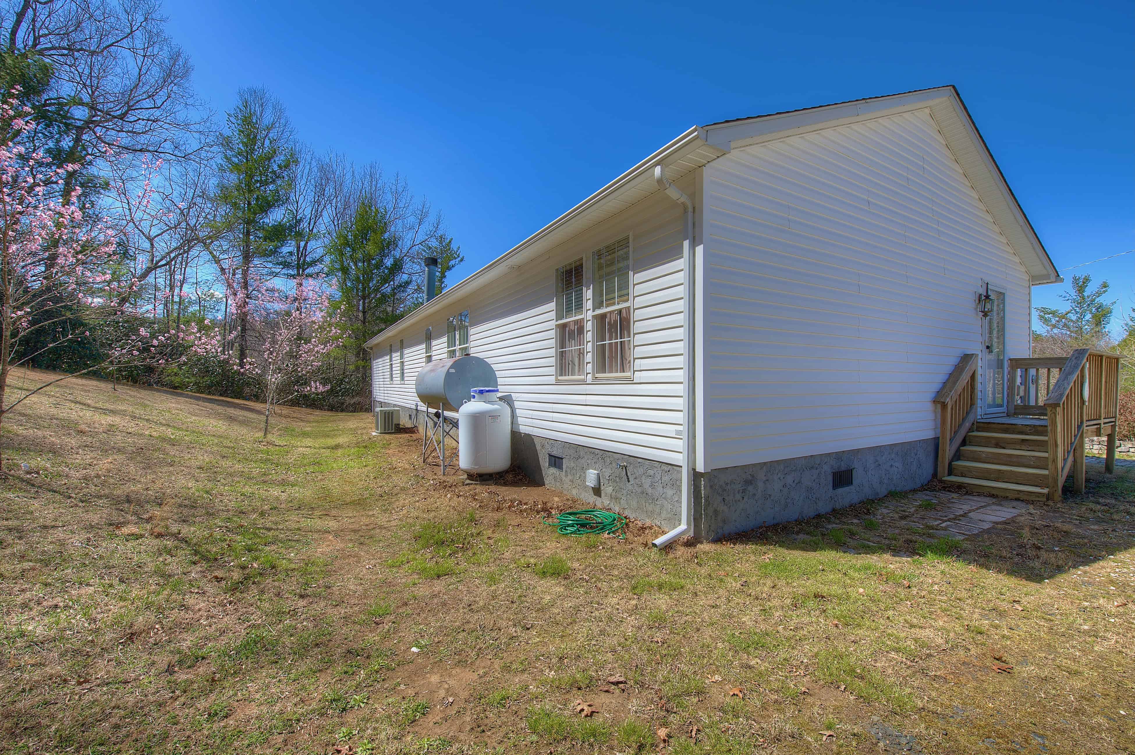 3 Altapass Trail Spruce Pine NC 28777