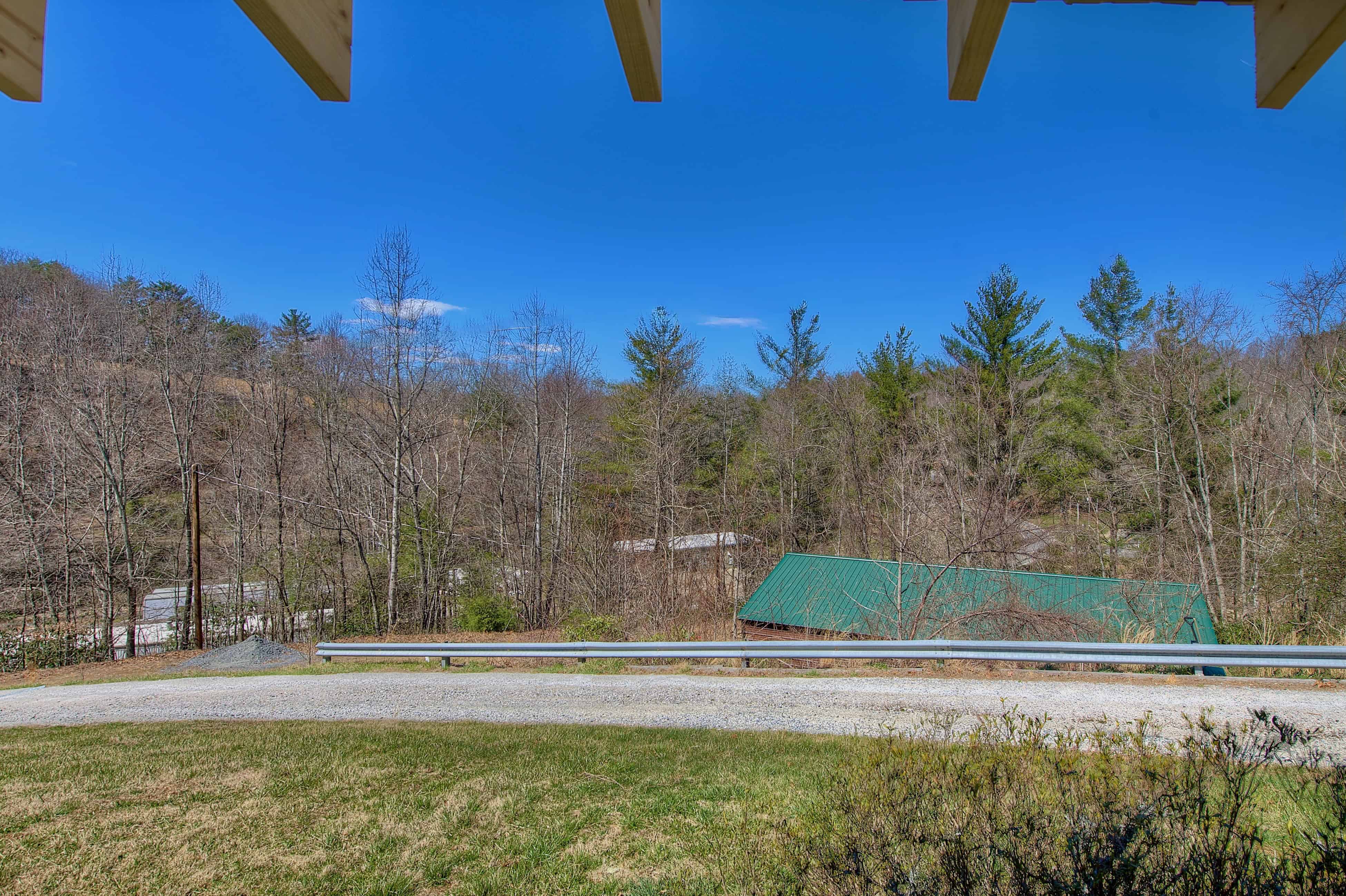 3 Altapass Trail Spruce Pine NC 28777