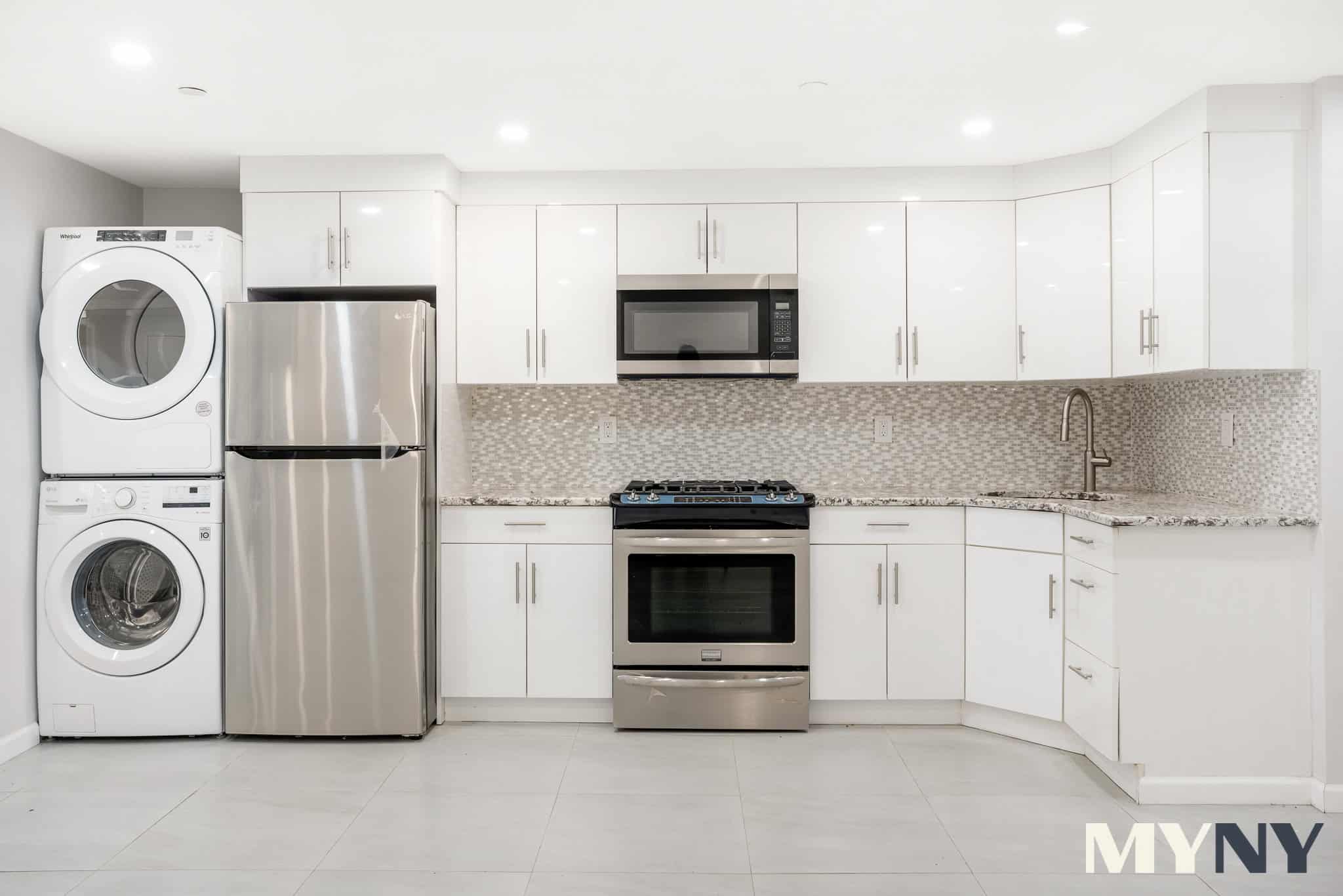 147-48 76th Road Flushing NY 11367