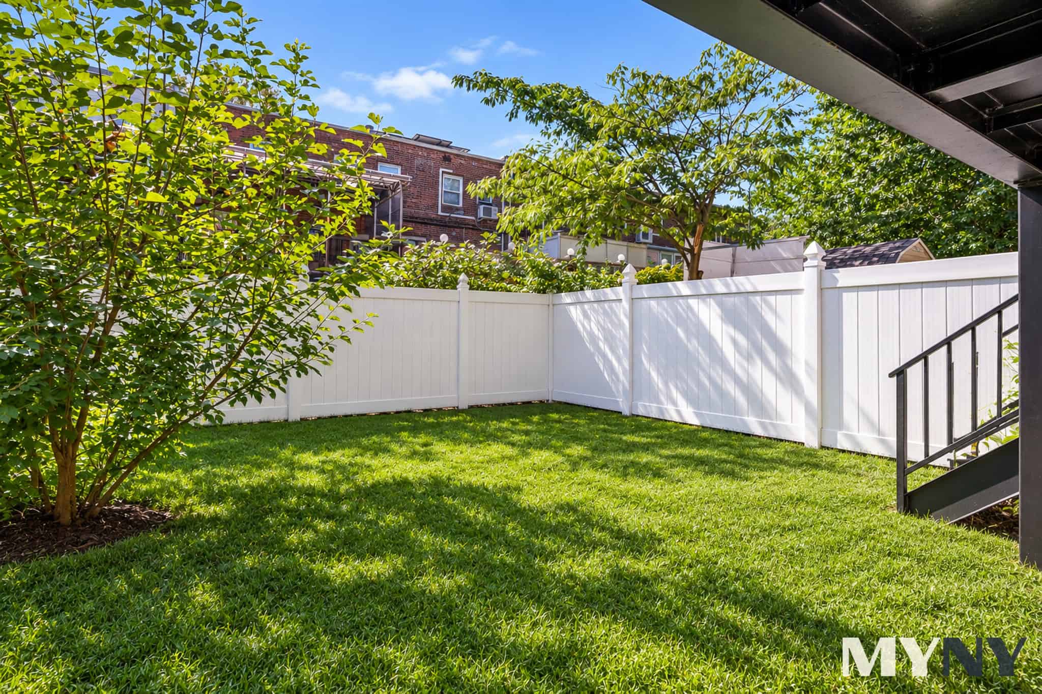 147-48 76th Road Flushing NY 11367